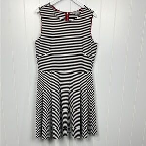 Dani & Nicole Womens Midi Dress 16 Black White Stripes Red Back Zip Pleats Flowy